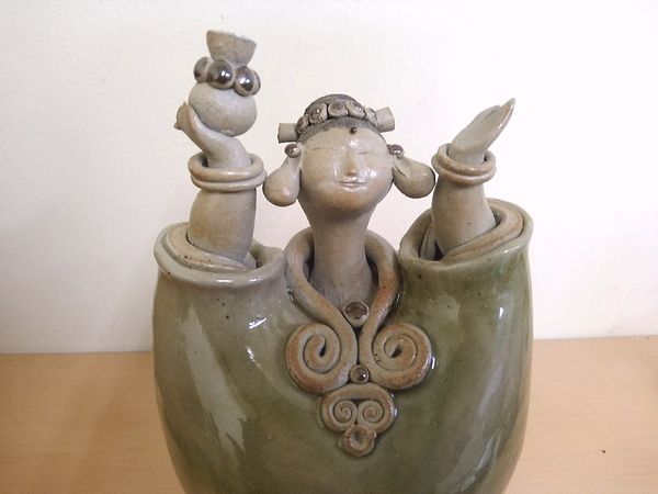 青陶 砥部焼 人形 陶器 - 工芸品